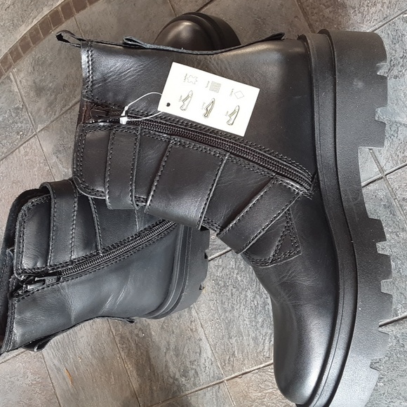 FLY LONDON JEDA COMBAT BOOTS - Picture 6 of 12